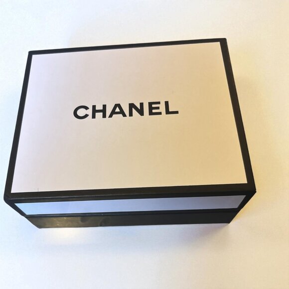 Designer Gold Chain Purse Bag Charm Keychain with CC, Pearls & Lock Charm, 5 New - Picture 3 of 3